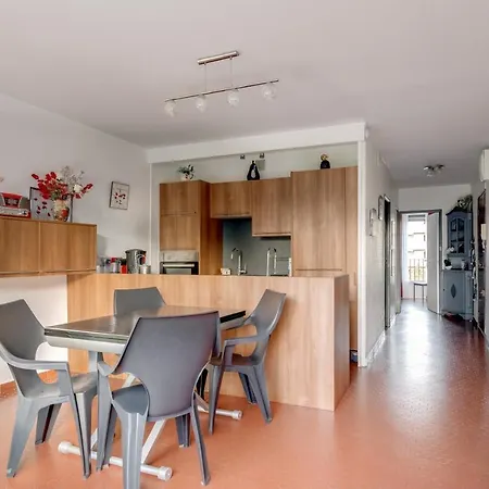 Les Embruns Apartment