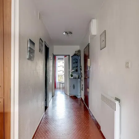 Les Embruns Apartment *
